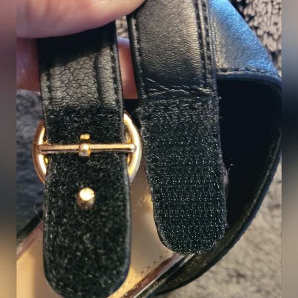 NWOT C Comfort Velcro Strap Heels - Picture 5 of 8